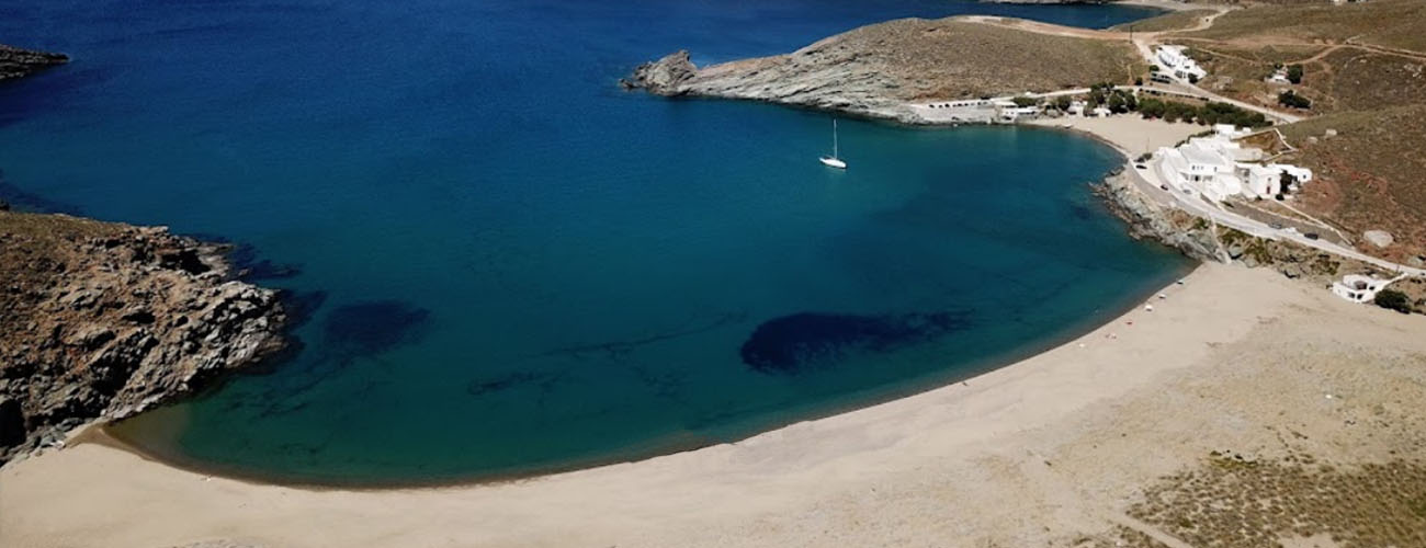 Kolymbithra Beach